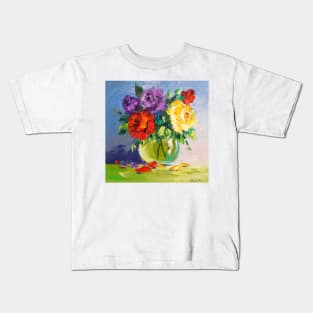 Bouquet of roses Kids T-Shirt